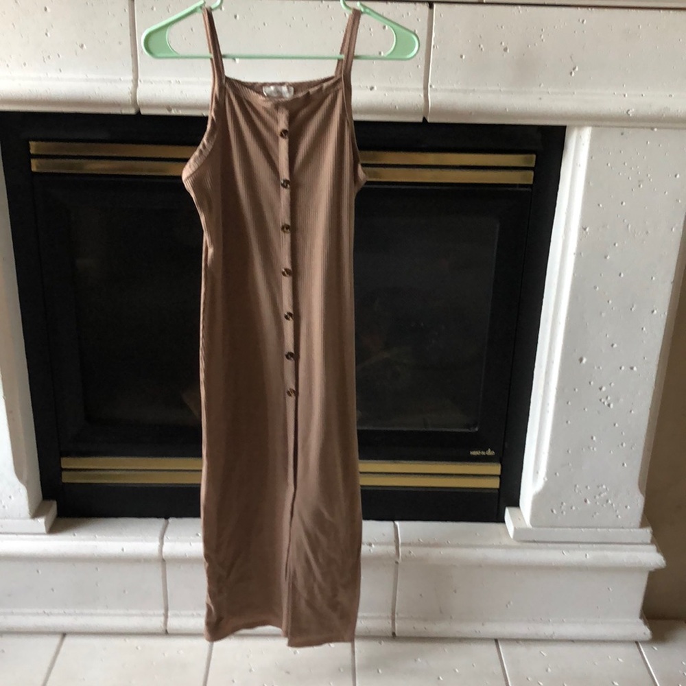 Ribbed button maxi dress medium